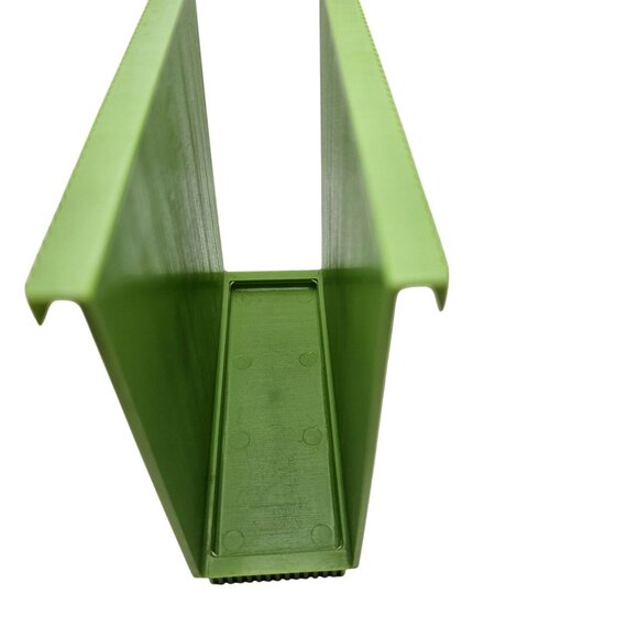 Vintage 60s/70s Avocado Green Plastic Bird & Flower Napkin Holder - Picture 3 of 10